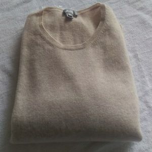 Neiman Marcus cashmere pullover